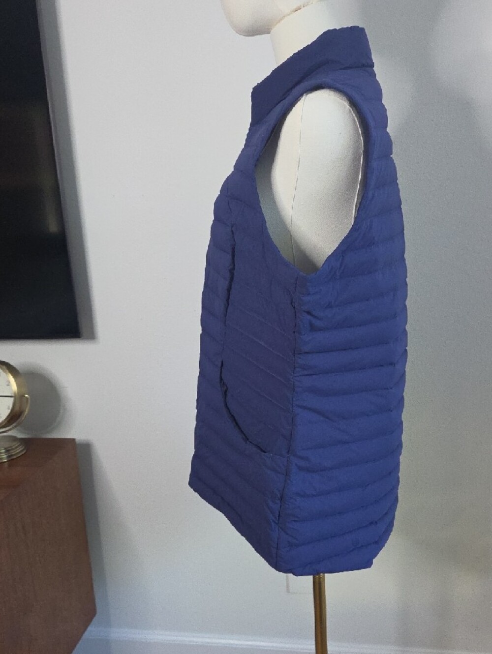 lululemon athletica Deep Blue Quilted Puffer Vest - Picture 5 of 9